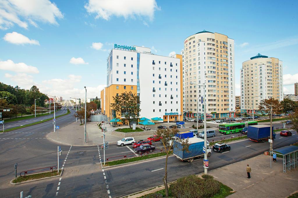 Bonhotel Minsk Exterior foto