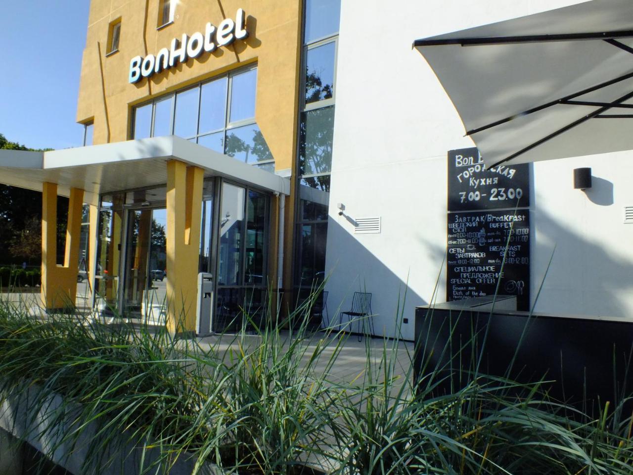 Bonhotel Minsk Exterior foto
